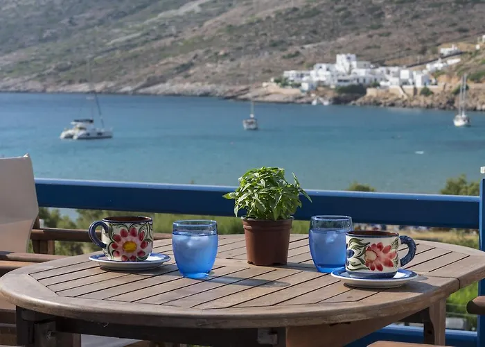 Captain's Kmr קאמארי